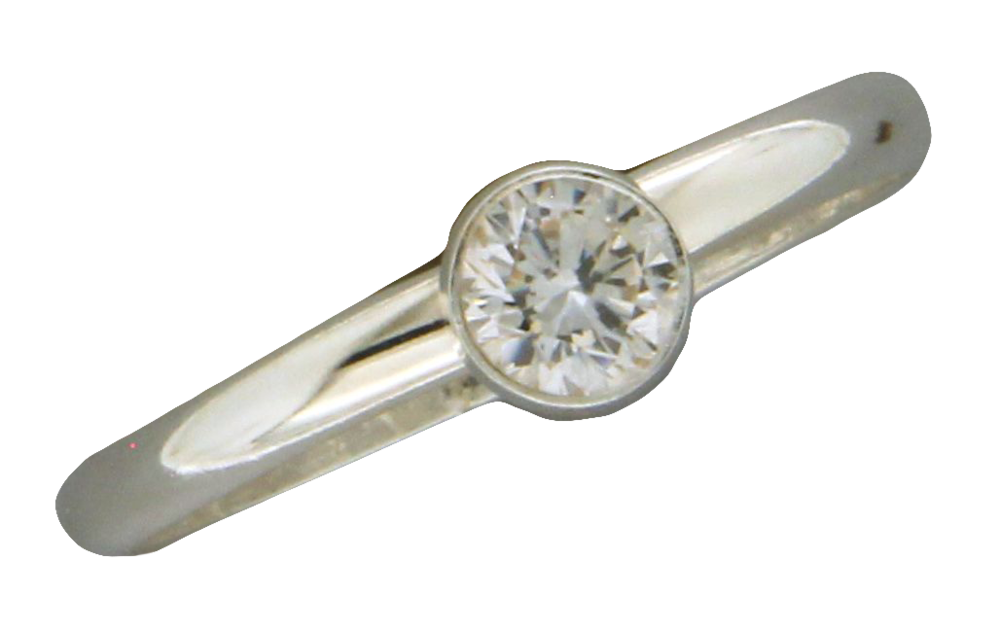 R064006 - Sterling Silver and Round Bezel Set Cubic Zirconia Ring